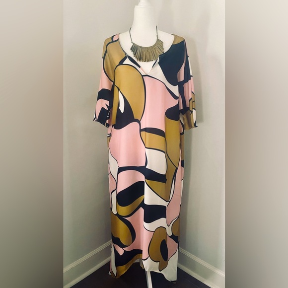 Dresses & Skirts - Glam Kaftan/Coverup Resort Maxi Dress